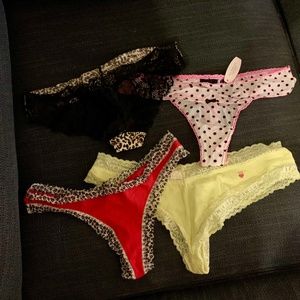 NWOT Set 4 VICTORIA'S SECRET sz MED G-String Thong Leopard Yellow Lace Red Black